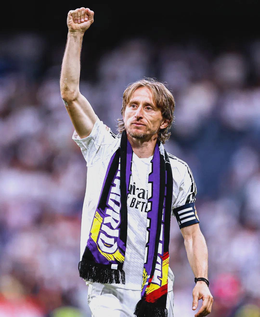 哈萨克斯坦足球超级联赛：13座城市的14支球队