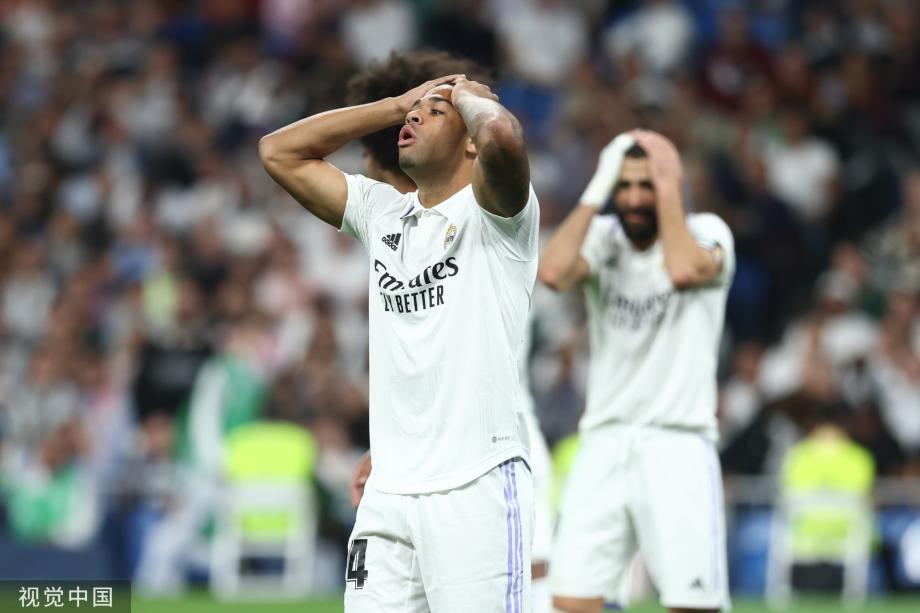 西甲：巴萨锋线爆发 3-0击败塞尔塔