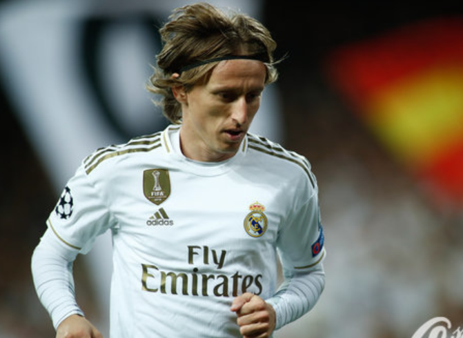 徐江评申花错失冠军：管理层决策有问题，领先时选择足协杯